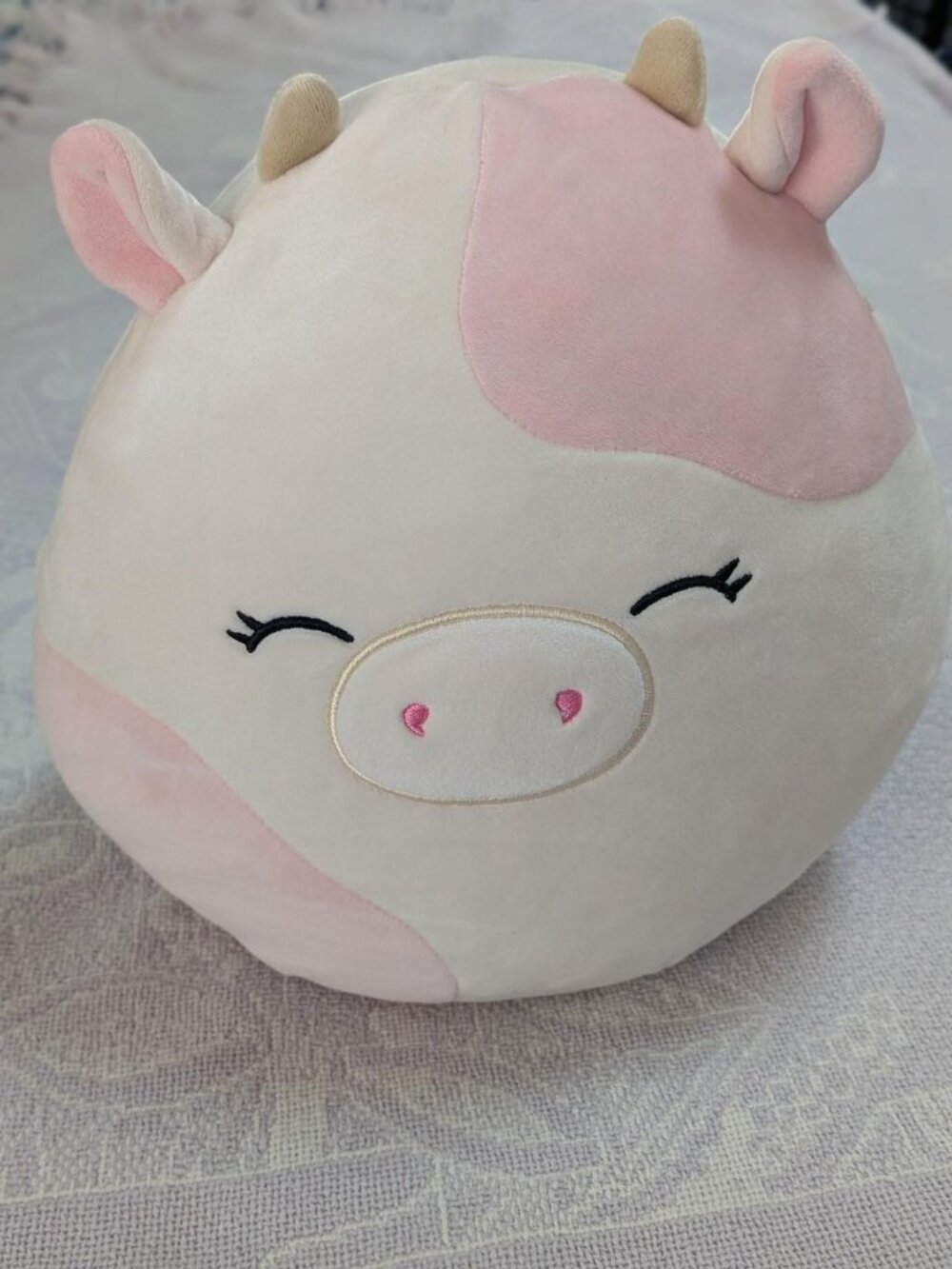 Squishmallows 10" 2021 Caedyn The So Soft Pink & White Cow w/ Little Beige Horns